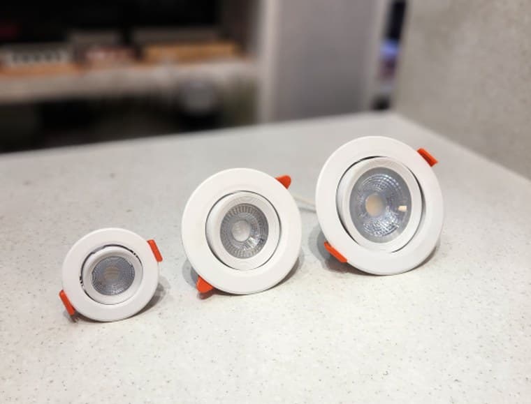 Movable Spotlight